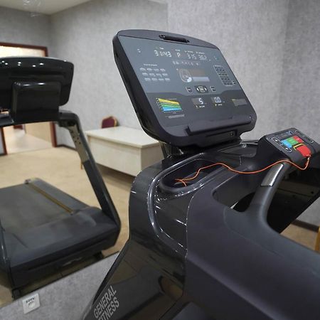 Aura Hotel 塔什干 外观 照片