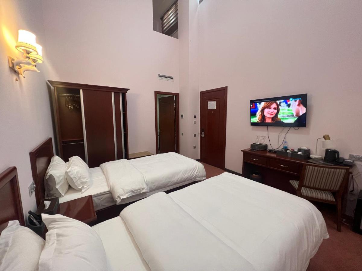 Aura Hotel 塔什干 外观 照片